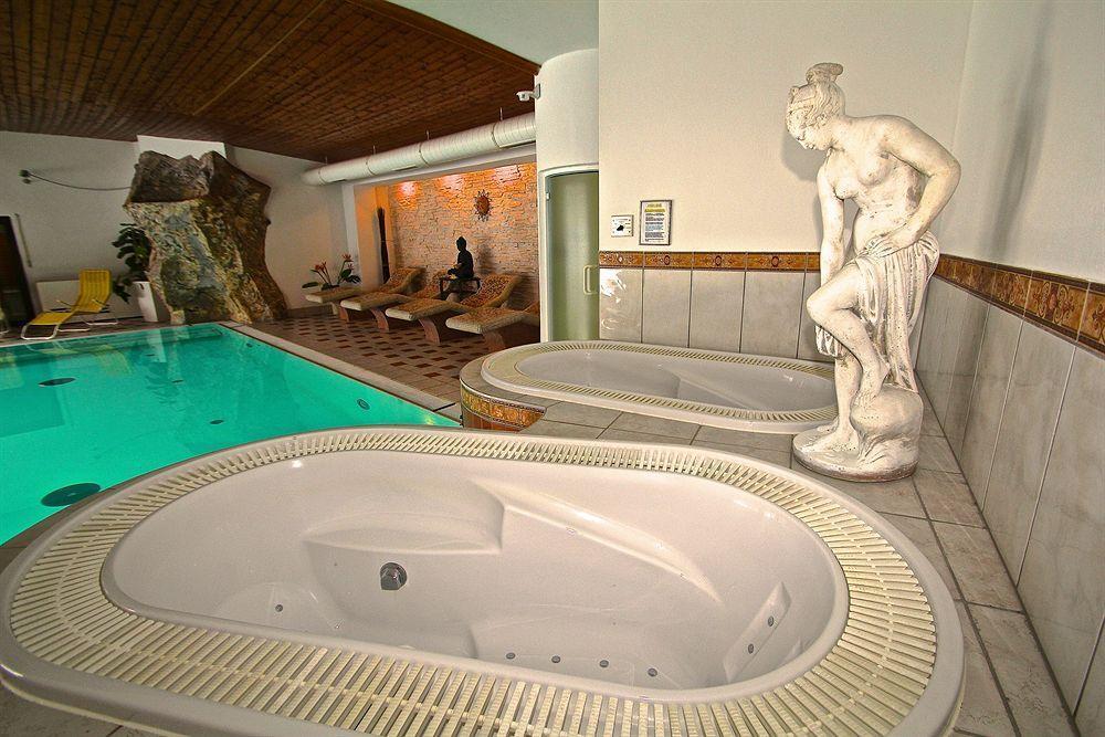 Alpenhotel Weiherbach Berchtesgaden Hallenbad Und Sauna Zewnętrze zdjęcie